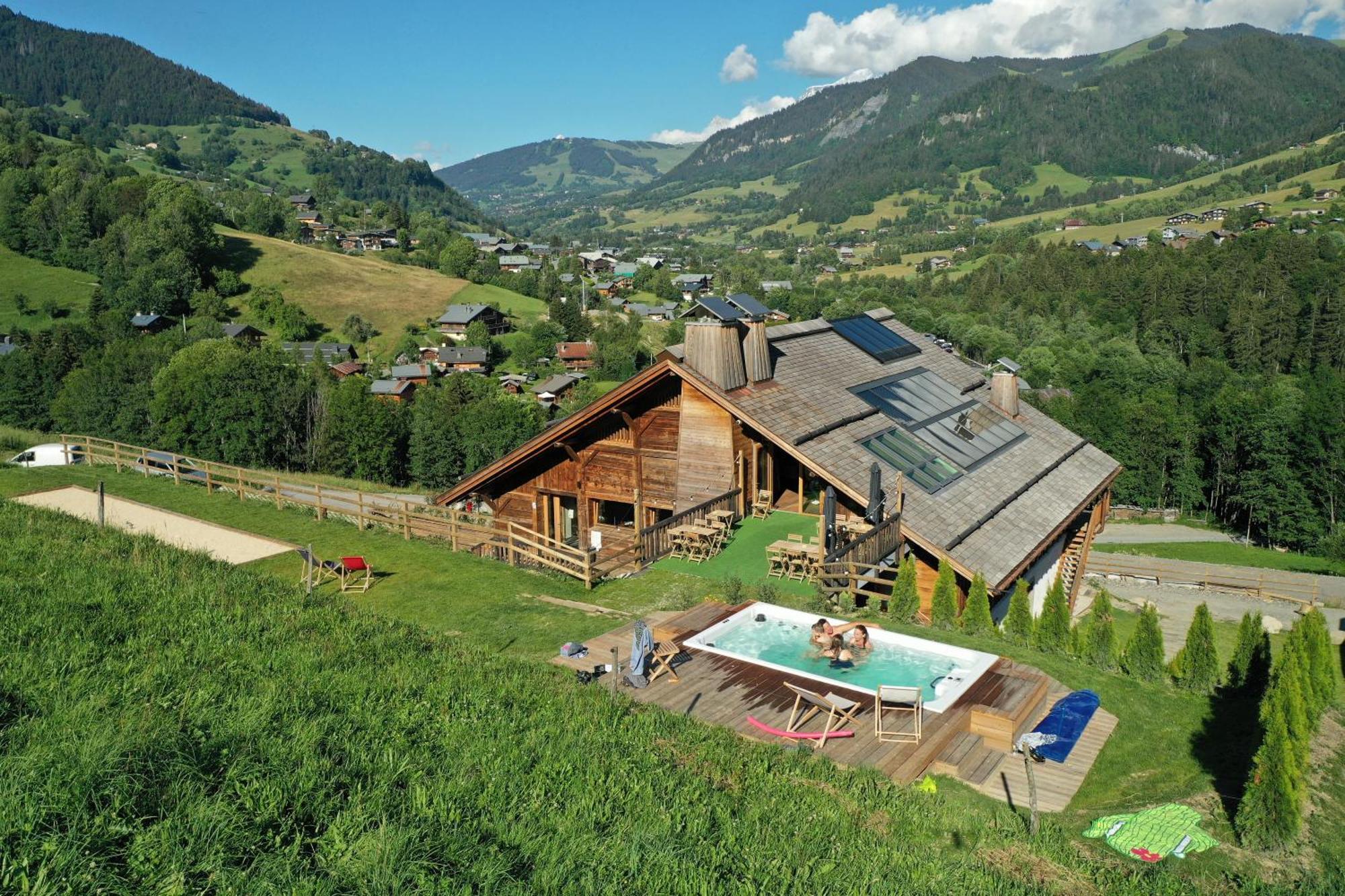 Le Toi Du Monde Bed and Breakfast Flumet Exteriör bild