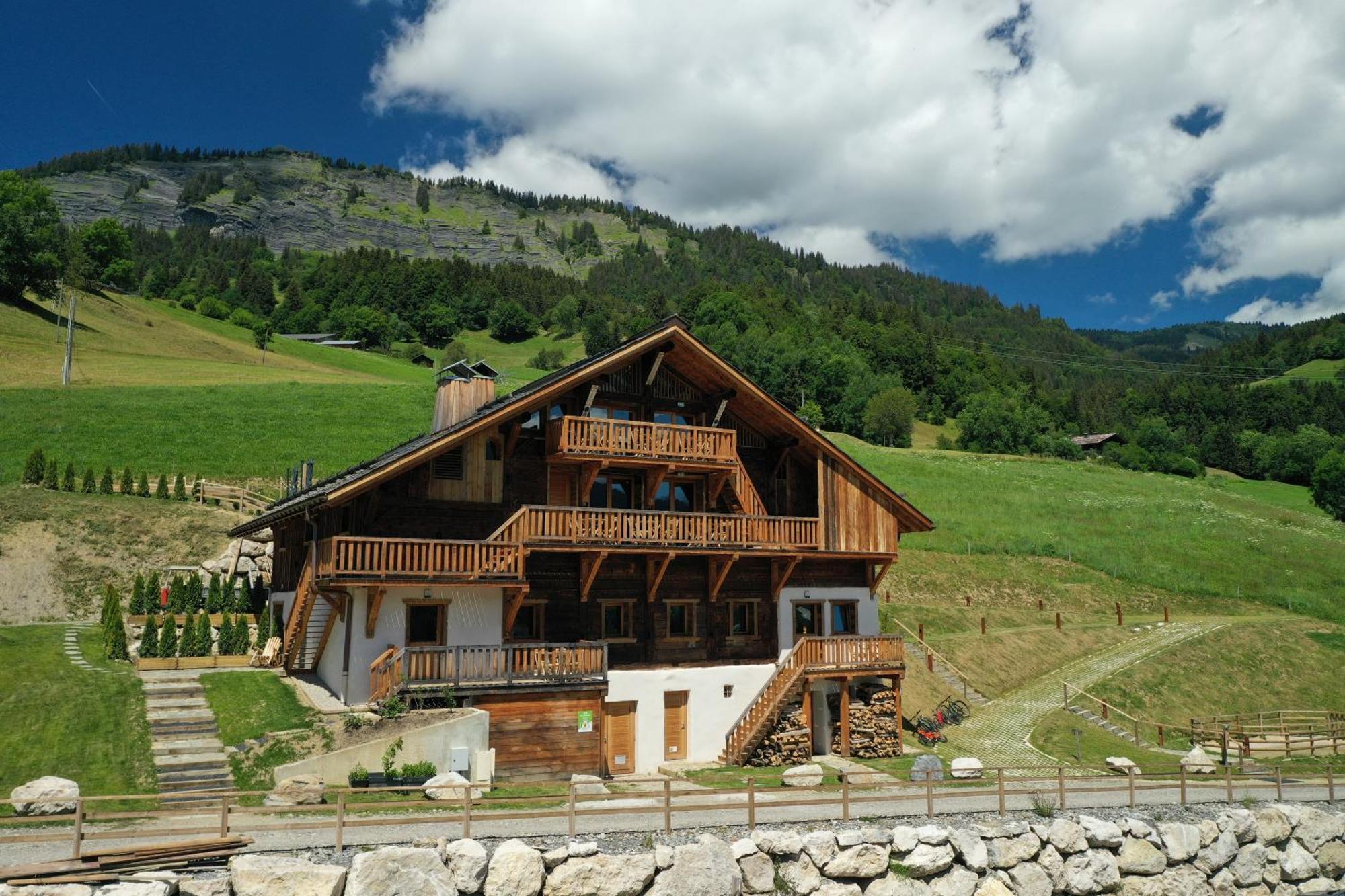 Le Toi Du Monde Bed and Breakfast Flumet Exteriör bild